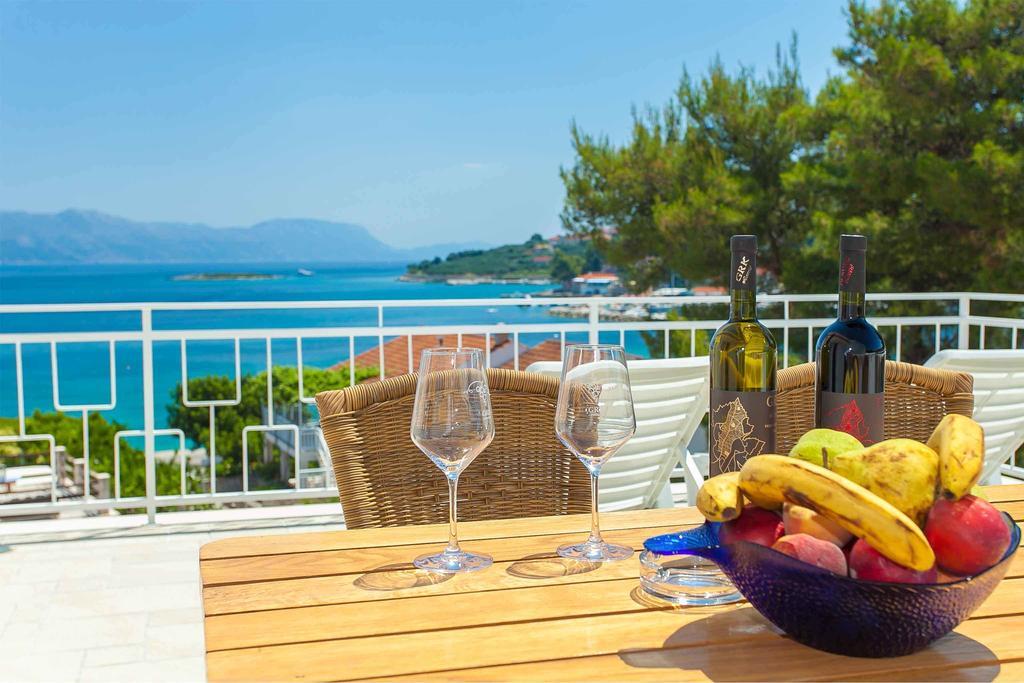 Guest House Lovric Lumbarda Exterior foto